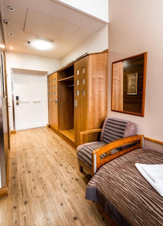 Hotel Kruunupuisto Пункахарью Экстерьер фото