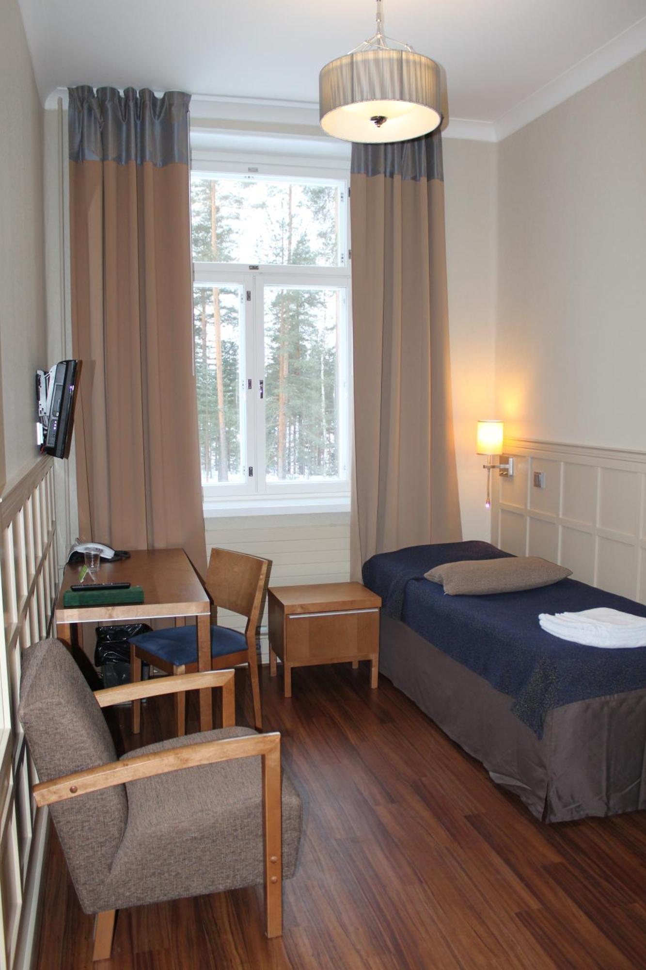 Hotel Kruunupuisto Пункахарью Экстерьер фото